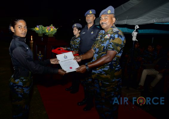 DEMONSTRATION AND CERTIFICATE AWARDING CEREMONY OF NO 01 UNARMED COMBAT INSTRUCTORS’ COURSE AT SLAF CTS DIYATALAWA