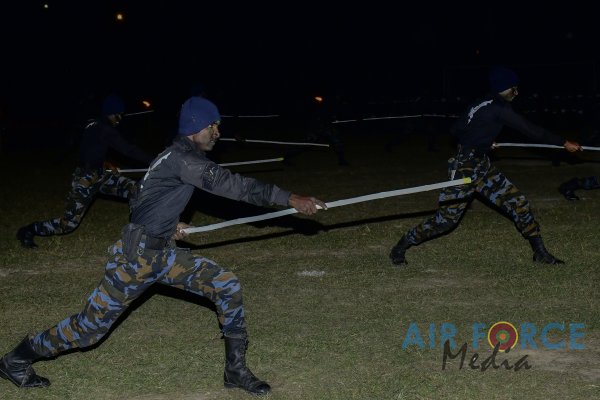 DEMONSTRATION AND CERTIFICATE AWARDING CEREMONY OF NO 01 UNARMED COMBAT INSTRUCTORS’ COURSE AT SLAF CTS DIYATALAWA