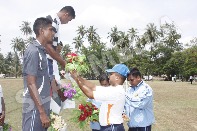 කොළඹ කඳවුර අන්තර් ඒකක මලල ක්රීඩා තරගාවලිය ජය ගනී