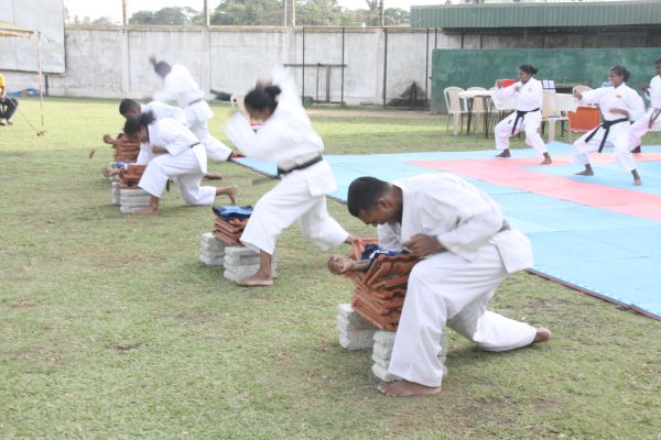 අන්තර් ඒකක කරාතේ තරගාවලියේ ජය අනුරාධපුරට
