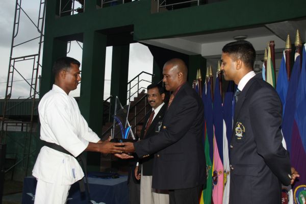අන්තර් ඒකක කරාතේ තරගාවලියේ ජය අනුරාධපුරට