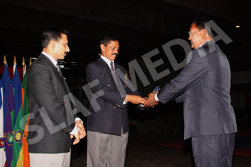 අන්තර් ඒකක කරාතේ තරගාවලියේ ජය ඒකලට අන්තර් ඒකක කරාතේ තරගාවලියේ ජය ඒකලට