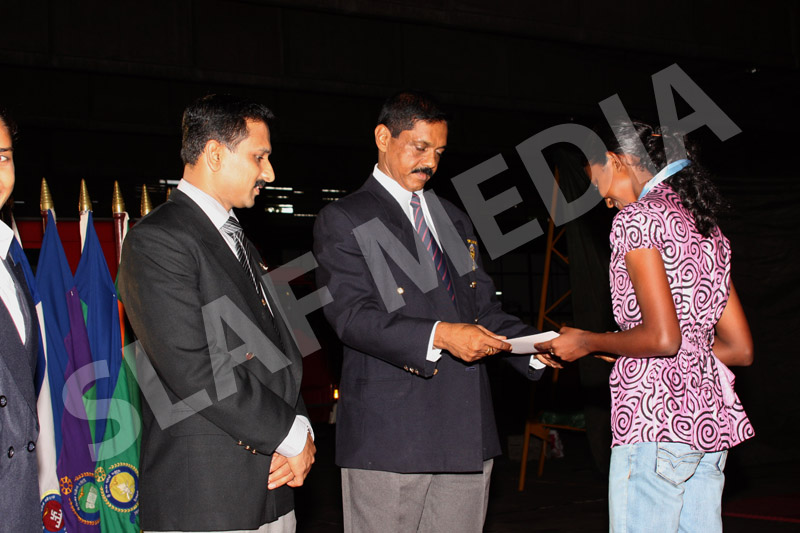 අන්තර් ඒකක කරාතේ තරගාවලියේ ජය ඒකලට අන්තර් ඒකක කරාතේ තරගාවලියේ ජය ඒකලට