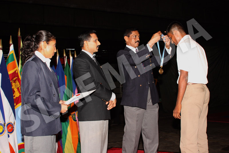 අන්තර් ඒකක කරාතේ තරගාවලියේ ජය ඒකලට අන්තර් ඒකක කරාතේ තරගාවලියේ ජය ඒකලට