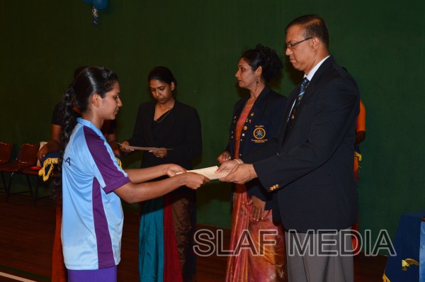 Sri Lanka Air Force Academy China Bay wins the Inter Unit Netball Championship 2014