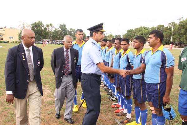 තෙවන වරටත් අන්තර් ඒකක රග්බි තරගාවලියේ ශූරතාවය දියතලාවට තෙවන වරටත් අන්තර් ඒකක රග්බි තරගාවලියේ ශූරතාවය දියතලාවට