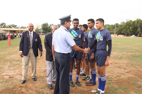තෙවන වරටත් අන්තර් ඒකක රග්බි තරගාවලියේ ශූරතාවය දියතලාවට තෙවන වරටත් අන්තර් ඒකක රග්බි තරගාවලියේ ශූරතාවය දියතලාවට