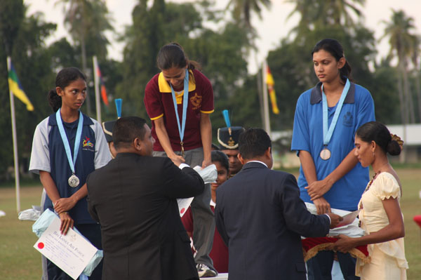 SLAF Colombo Emerges Champs in The Inter-Unit Athletics Meet SLAF Colombo Emerges Champs in The Inter-Unit Athletics Meet