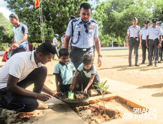 SLAF STATION IRANAMADU CONDUCTS SPECIAL COMMUNITY SERVICE PROJECTS