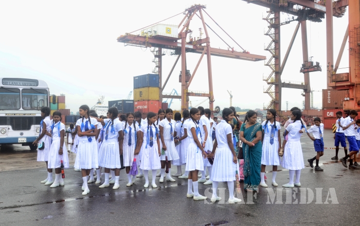 SLAF Sponsors an Educational Tour for Jaffna School Children