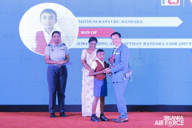 JAPAN LANKA FRIENDSHIP ASSOCIATION DONATES FIRE FIGHTING EQUIPMENT, SCHOLARSHIPS AND SPECTACLES TO SLAF SEVA VANITHA UNIT