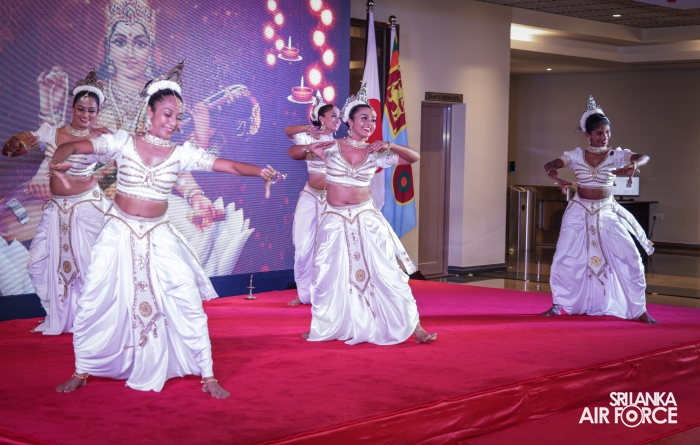 JAPAN LANKA FRIENDSHIP ASSOCIATION DONATES AMBULANCE, SCHOLARSHIPS AND SPECTACLES TO SLAF