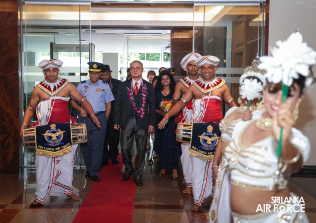 JAPAN LANKA FRIENDSHIP ASSOCIATION DONATES AMBULANCE, SCHOLARSHIPS AND SPECTACLES TO SLAF