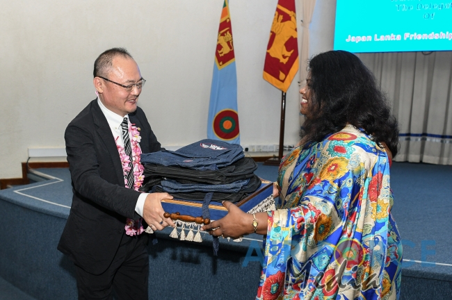Japan Lanka Friendship Association Make Generous Donations to the SLAF