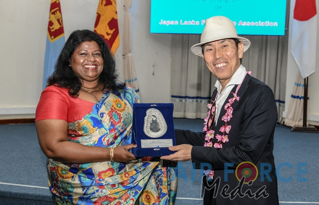 Japan Lanka Friendship Association Make Generous Donations to the SLAF