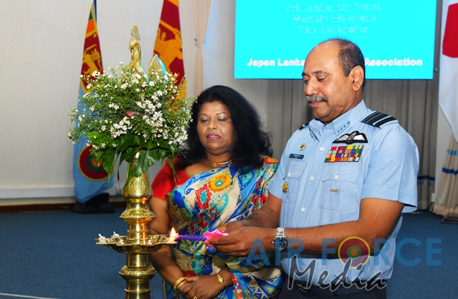 Japan Lanka Friendship Association Make Generous Donations to the SLAF