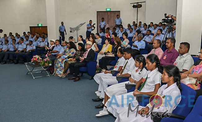 Japan Lanka Friendship Association Make Generous Donations to the SLAF