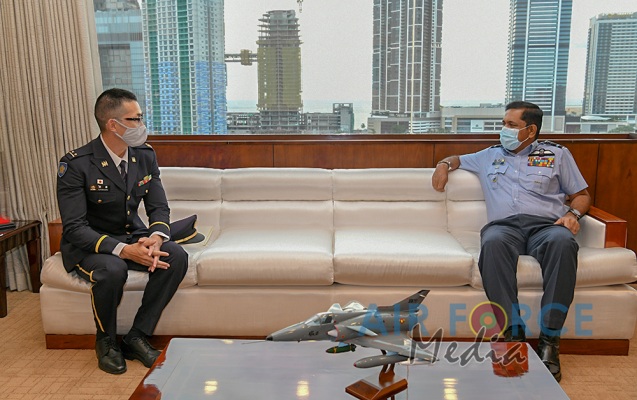 DEFENCE ATTACHÉ AT THE EMBASSY OF JAPAN CALLS ON THE COMMANDER