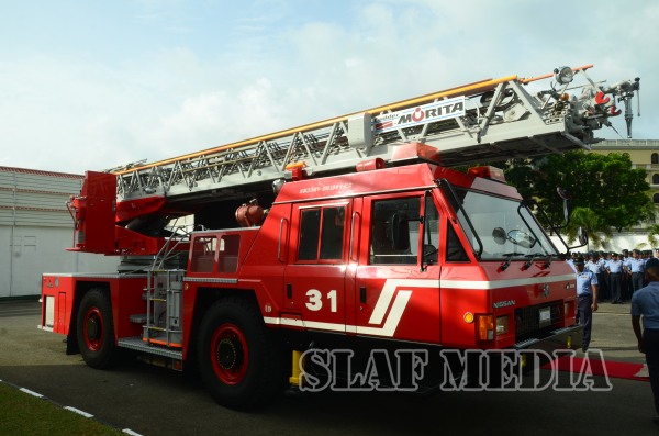Japan
Donates a Fire Vehicle to SLAF