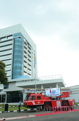 Japan
Donates a Fire Vehicle to SLAF