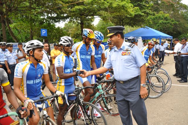 Airman Jeewan Jayasinghe peddles his way to the top at the Maurice Coomerawel Cycle Race