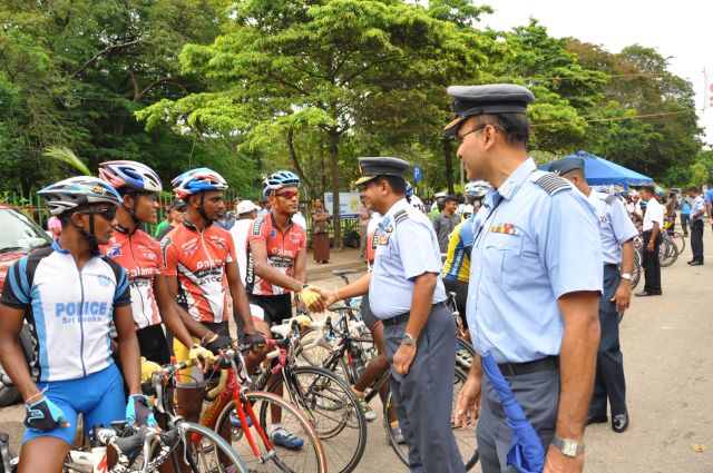 Airman Jeewan Jayasinghe peddles his way to the top at the Maurice Coomerawel Cycle Race