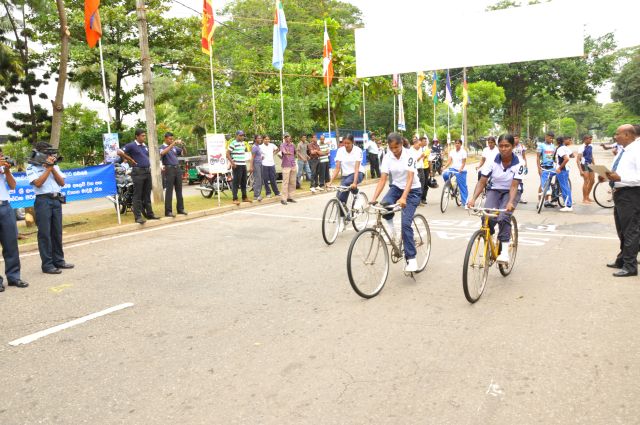 Airman Jeewan Jayasinghe peddles his way to the top at the Maurice Coomerawel Cycle Race