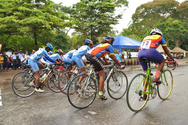 Airman Jeewan Jayasinghe peddles his way to the top at the Maurice Coomerawel Cycle Race