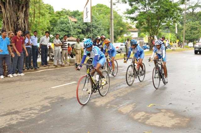 Airman Jeewan Jayasinghe peddles his way to the top at the Maurice Coomerawel Cycle Race