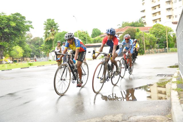 Airman Jeewan Jayasinghe peddles his way to the top at the Maurice Coomerawel Cycle Race