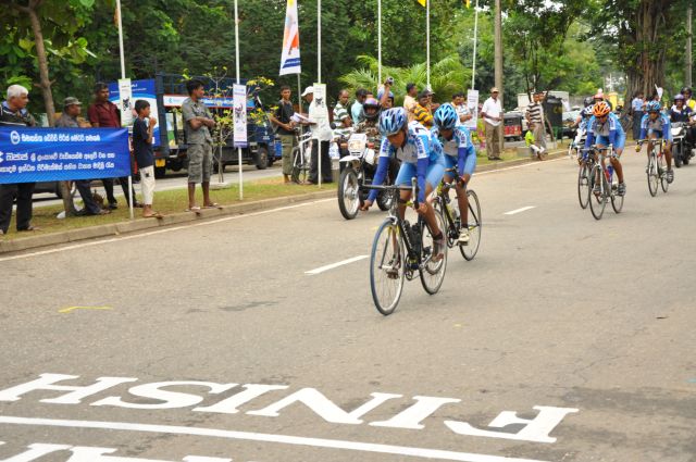 Airman Jeewan Jayasinghe peddles his way to the top at the Maurice Coomerawel Cycle Race