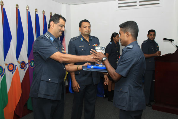 No. 35 Junior Command and Staff Course graduation ceremony