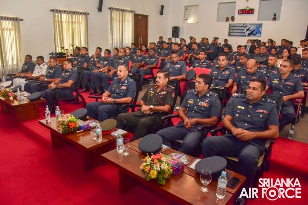GRADUATION
CEREMONY OF NO 70 JUNIOR COMMAND AND STAFF COURSE