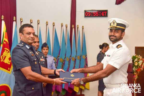 GRADUATION CEREMONY OF NO 70 JUNIOR COMMAND AND STAFF COURSE