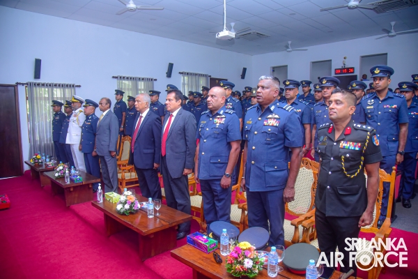 SUCCESSFUL
GRADUATION MARKS CULMINATION OF NO. 75 JUNIOR COMMAND AND STAFF COURSE
AT SLAF ACADEMY CHINA BAY
