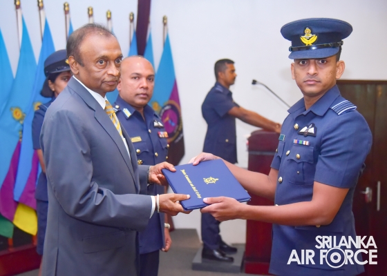 SUCCESSFUL
GRADUATION MARKS CULMINATION OF NO. 75 JUNIOR COMMAND AND STAFF COURSE
AT SLAF ACADEMY CHINA BAY