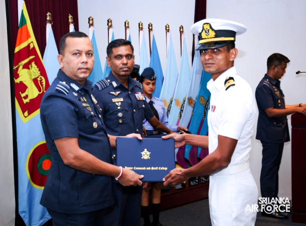 GRADUATION CEREMONY OF NO. 81 JUNIOR COMMAND AND STAFF COURSE AT SLAF ACADEMY CHINA BAY