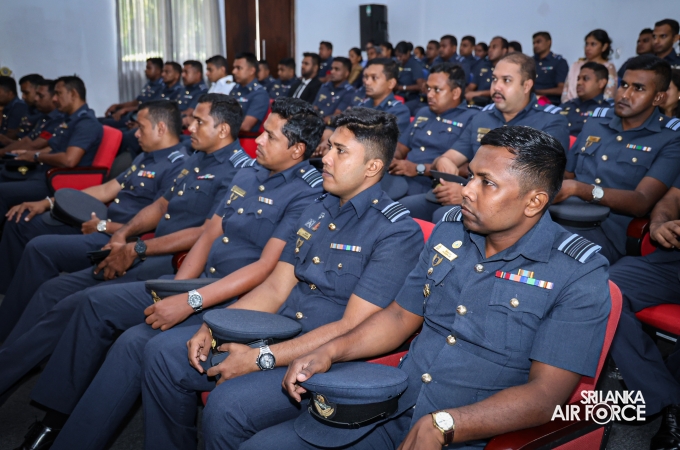 GRADUATION CEREMONY OF NO. 81 JUNIOR COMMAND AND STAFF COURSE AT SLAF ACADEMY CHINA BAY