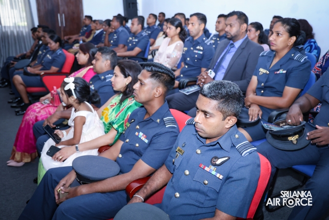GRADUATION CEREMONY OF NO. 81 JUNIOR COMMAND AND STAFF COURSE AT SLAF ACADEMY CHINA BAY