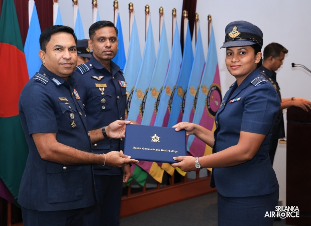 GRADUATION CEREMONY OF NO. 80 JUNIOR COMMAND AND STAFF COURSE AT SLAF ACADEMY CHINA BAY