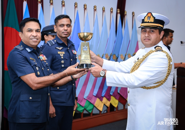 GRADUATION CEREMONY OF NO. 80 JUNIOR COMMAND AND STAFF COURSE AT SLAF ACADEMY CHINA BAY
