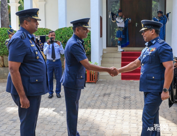 GRADUATION CEREMONY OF NO. 82 JUNIOR COMMAND AND STAFF COURSE AT SLAF ACADEMY CHINA BAY