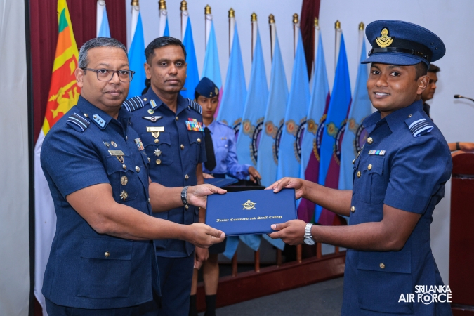 GRADUATION CEREMONY OF NO. 82 JUNIOR COMMAND AND STAFF COURSE AT SLAF ACADEMY CHINA BAY