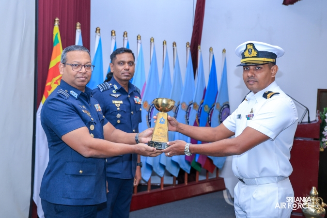 GRADUATION CEREMONY OF NO. 82 JUNIOR COMMAND AND STAFF COURSE AT SLAF ACADEMY CHINA BAY