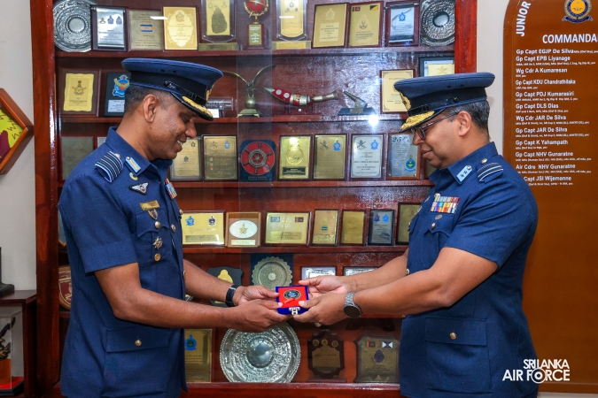 GRADUATION CEREMONY OF NO. 82 JUNIOR COMMAND AND STAFF COURSE AT SLAF ACADEMY CHINA BAY