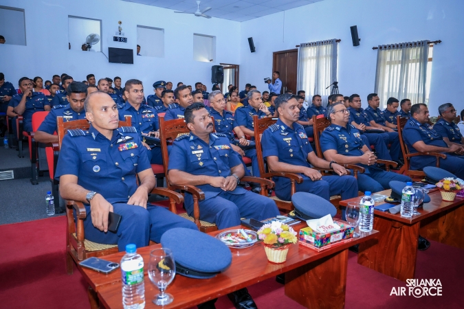 GRADUATION CEREMONY OF NO. 82 JUNIOR COMMAND AND STAFF COURSE AT SLAF ACADEMY CHINA BAY