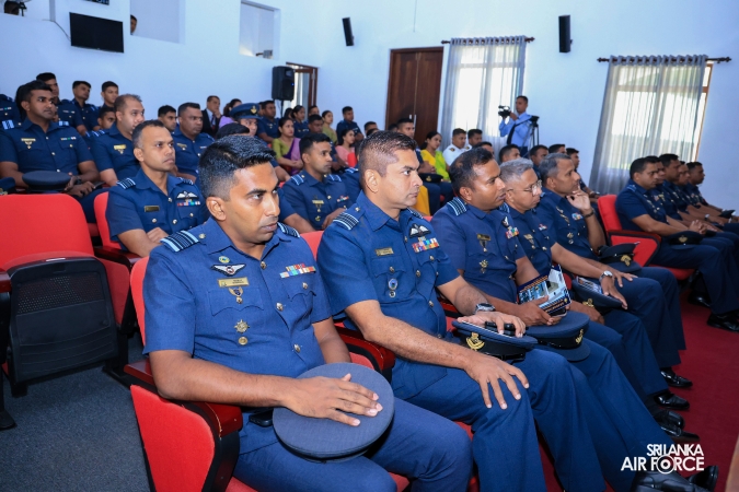 GRADUATION CEREMONY OF NO. 82 JUNIOR COMMAND AND STAFF COURSE AT SLAF ACADEMY CHINA BAY
