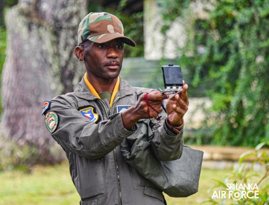 ARTICLE - AIRCREW WATER AND JUNGLE SURVIVAL