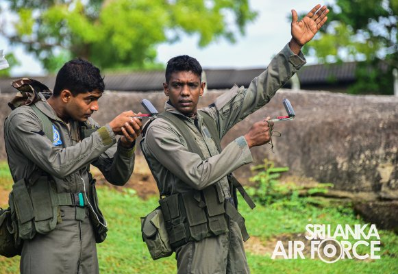 JUNGLE AND WATER SURVIVAL TAINING FOR AOR CREW MEMBERS