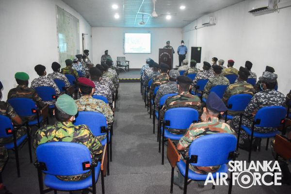 JUNGLE WARFARE AND HELI BORNE OPERATIONS COURSE FOR FOREIGN TRAINEES CONCLUDES AT MORAWEWA
